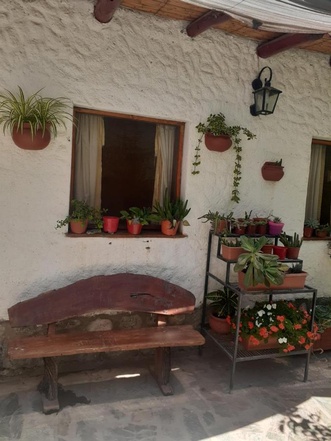 Hostal Candelaria Cafayate Exterior photo