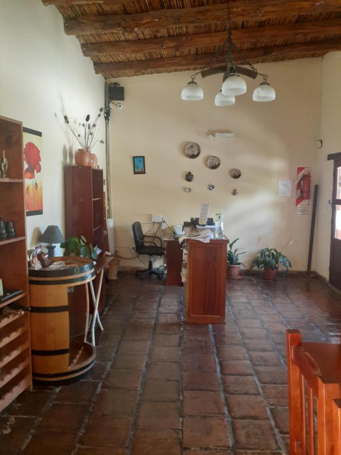 Hostal Candelaria Cafayate Exterior photo